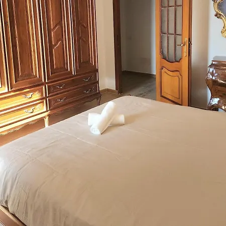 Apartment Casa Buonviaggio Cinqueterre Trains - Mytouristhome La Spezia